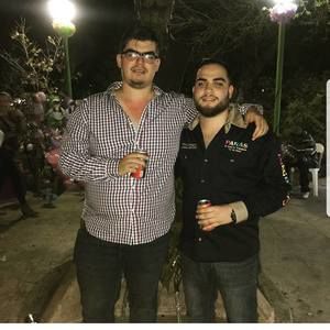 Meet your Posher, Cesar